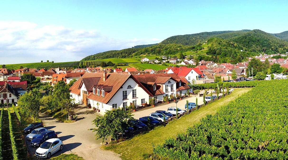 Das Landhotel Weingut Gernert Sankt Martin Ngoại thất bức ảnh