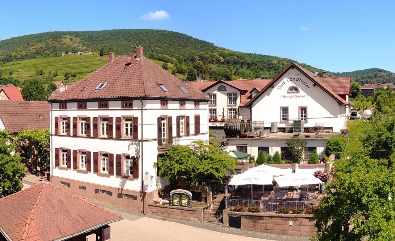Das Landhotel Weingut Gernert Sankt Martin Ngoại thất bức ảnh
